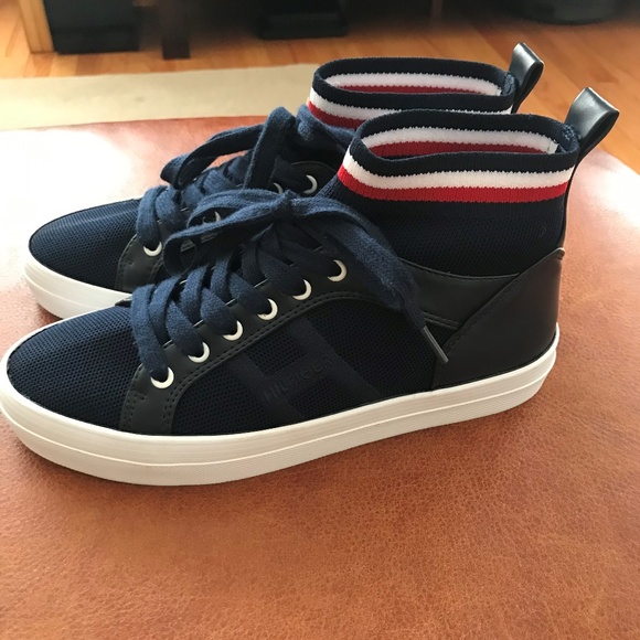 tommy hilfiger knit sneakers